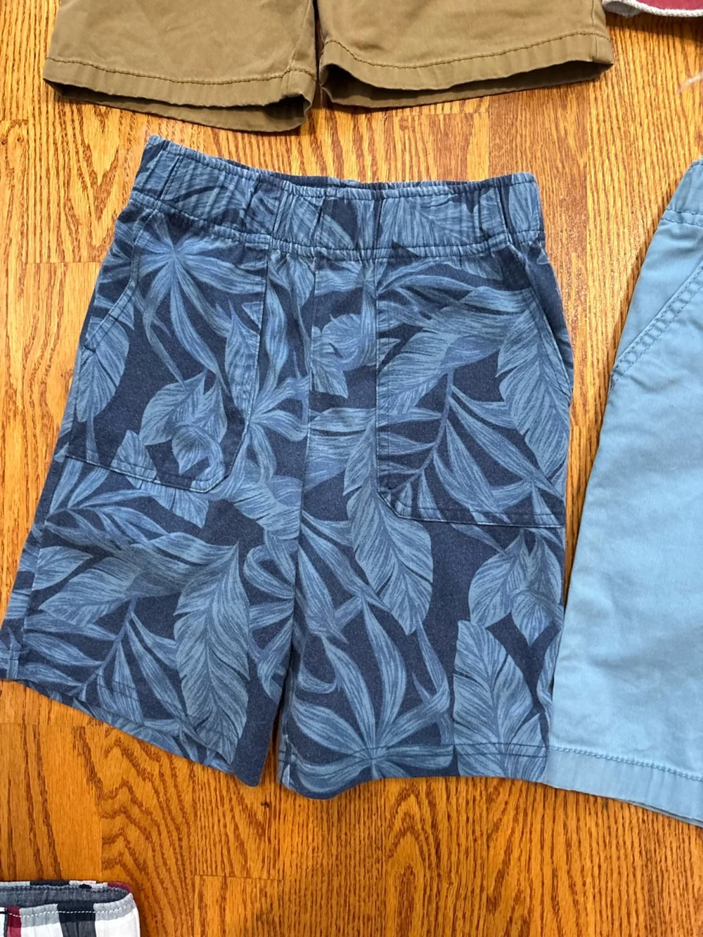OshKosh B'gosh set of 4 shorts boys 6 Light Blue Kids Shorts 4th of July
